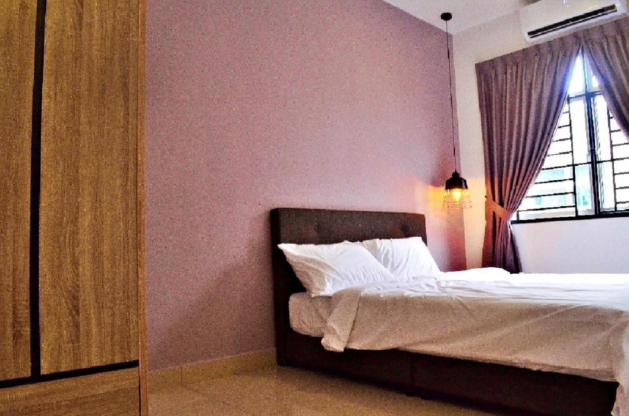 Desaru Cosy Homestay - Near Waterpark, Beach, Rapid -Wifi, Tvbox, Steamboat, Bbq Available 외부 사진