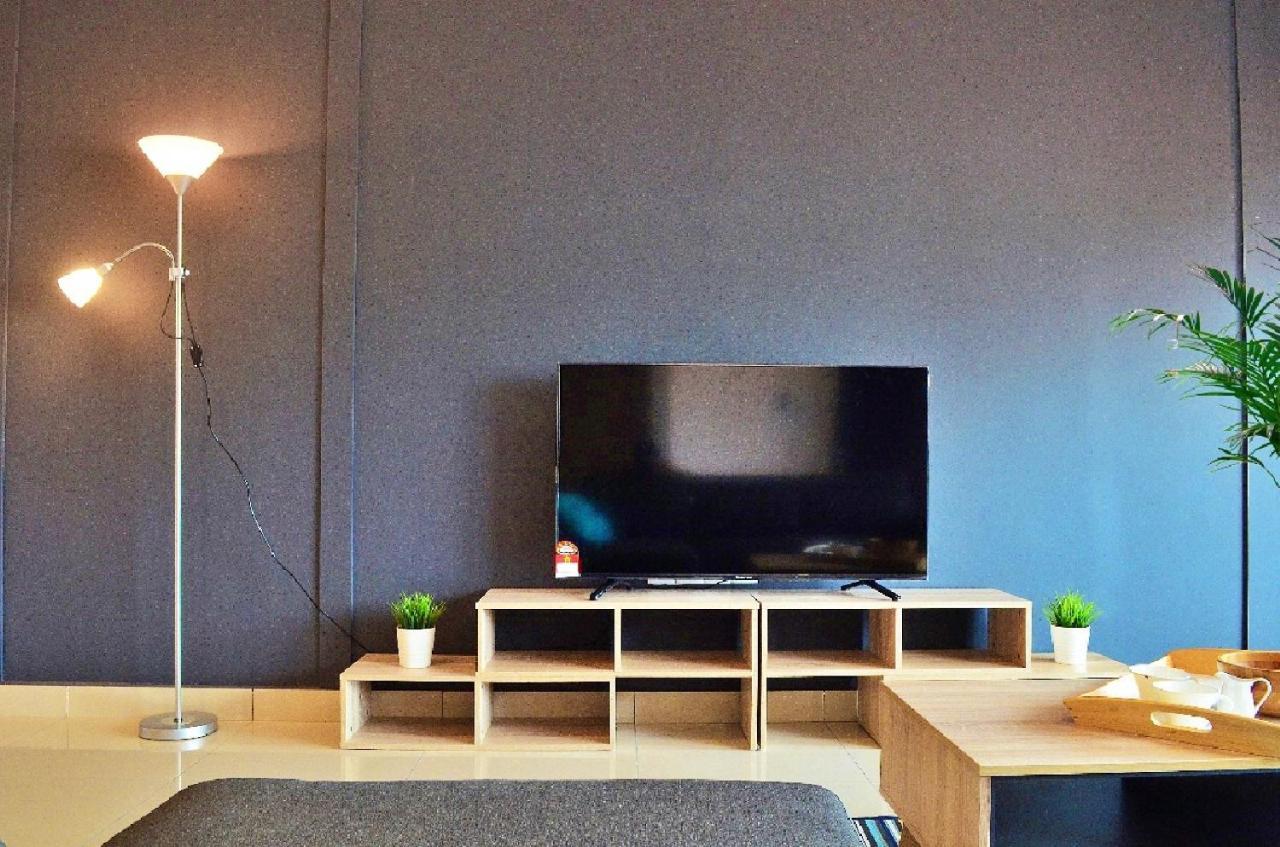 Desaru Cosy Homestay - Near Waterpark, Beach, Rapid -Wifi, Tvbox, Steamboat, Bbq Available 외부 사진