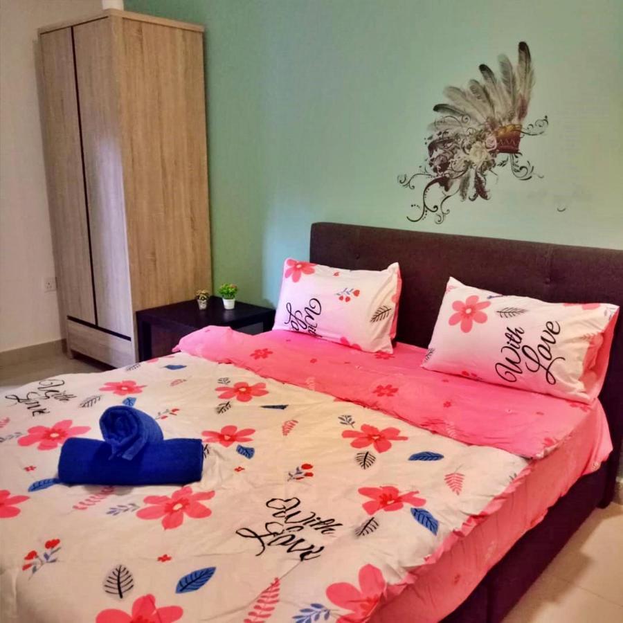 Desaru Cosy Homestay - Near Waterpark, Beach, Rapid -Wifi, Tvbox, Steamboat, Bbq Available 외부 사진